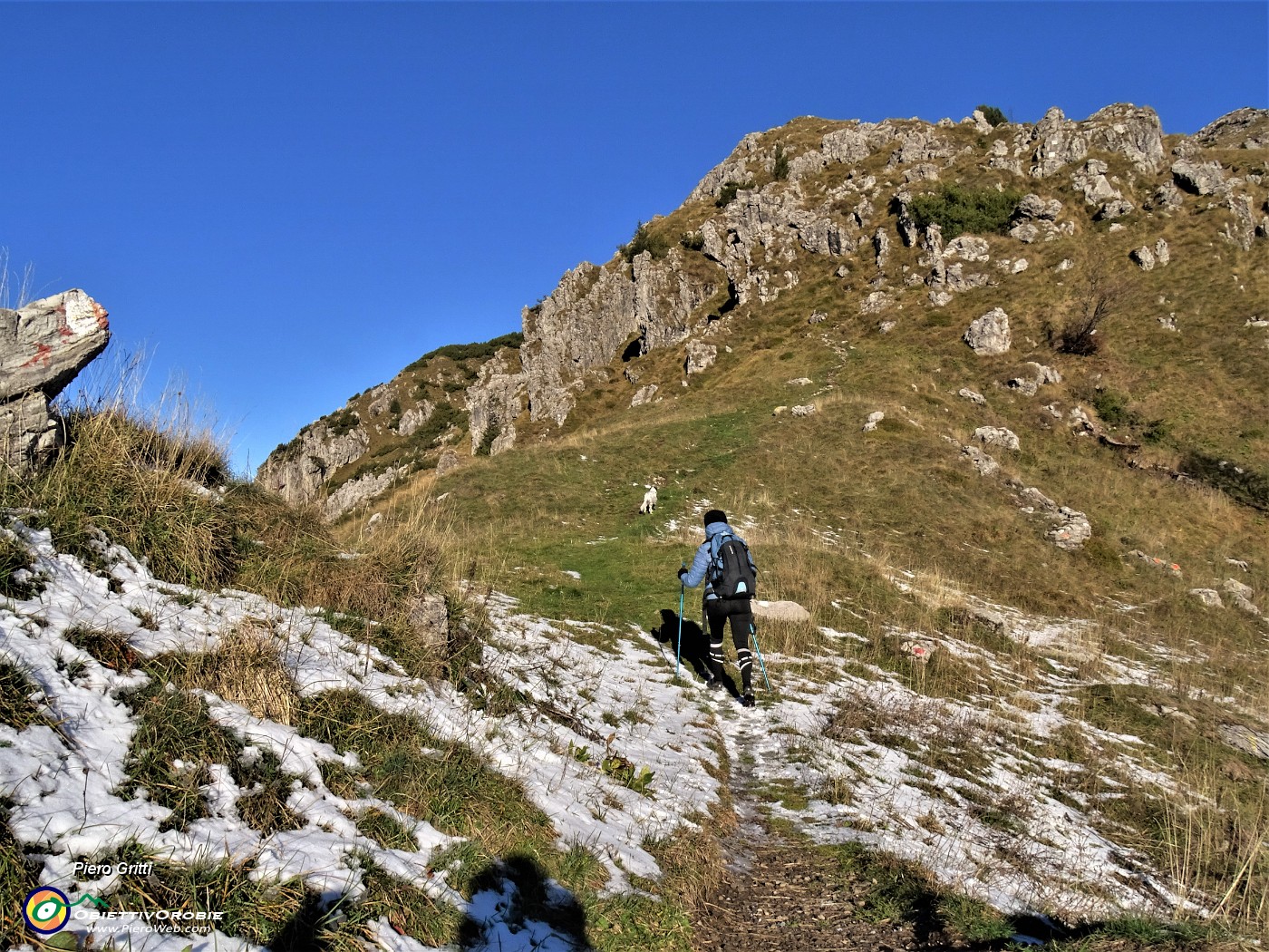 28 Evvia dal Passo di Grialeggio per la Baita del Giacom e cima Venturosa .JPG